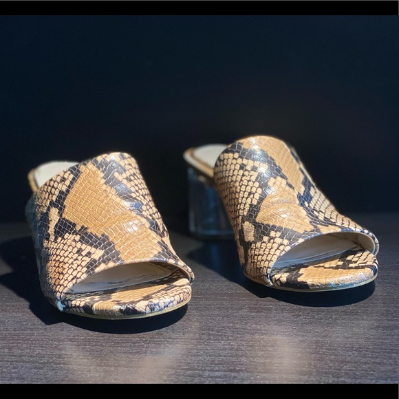 Trendy Zara Sandals - Picture 3 of 5